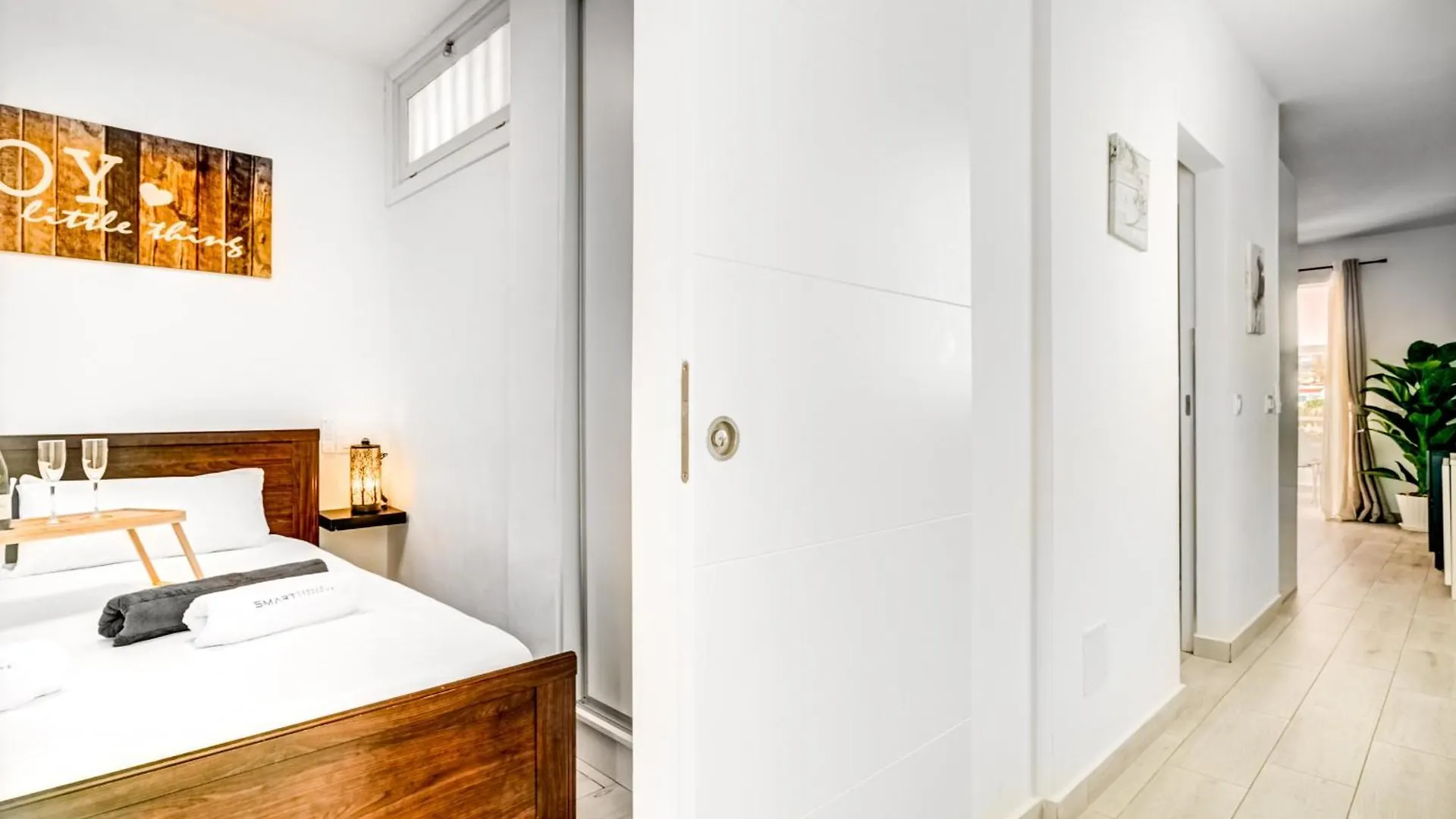 Cosy Apartment With Great View 아데제 0*,  스페인
